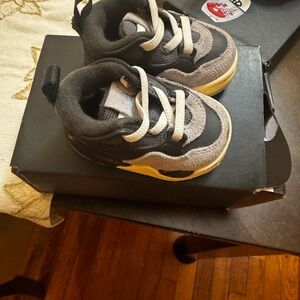 Baby size 2c jordan 4